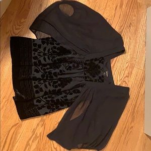 Romantic, velvet and sheer top